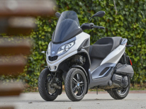 PIAGGIO MP3 300